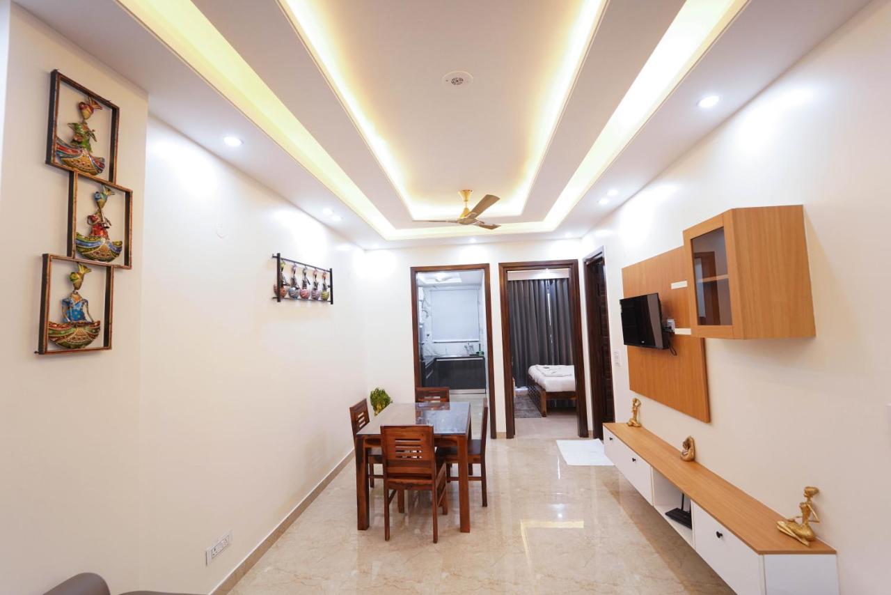 Lime Tree Two Bhk Service Golf Course Road Apartment