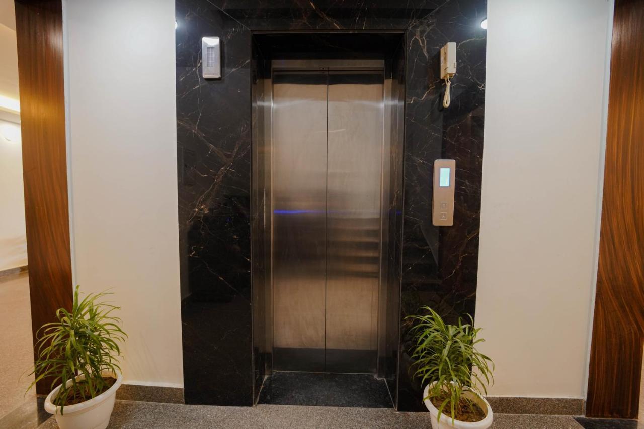 Lime Tree Two Bhk Service Golf Course Road
